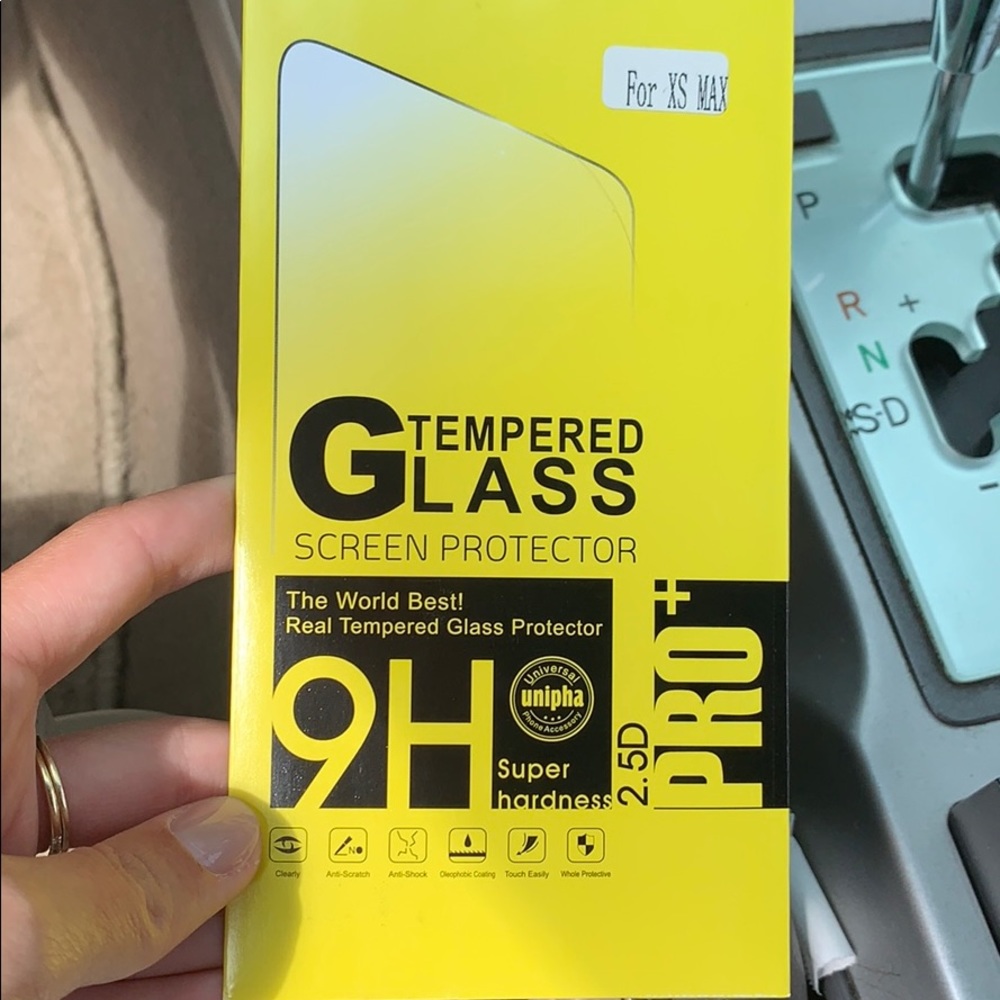 XS Max tempered glass screen protector